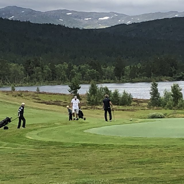 Dette skjer på Ørnefjell golfbane mandager og onsdager:  