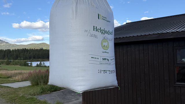 Gjødsling av banen